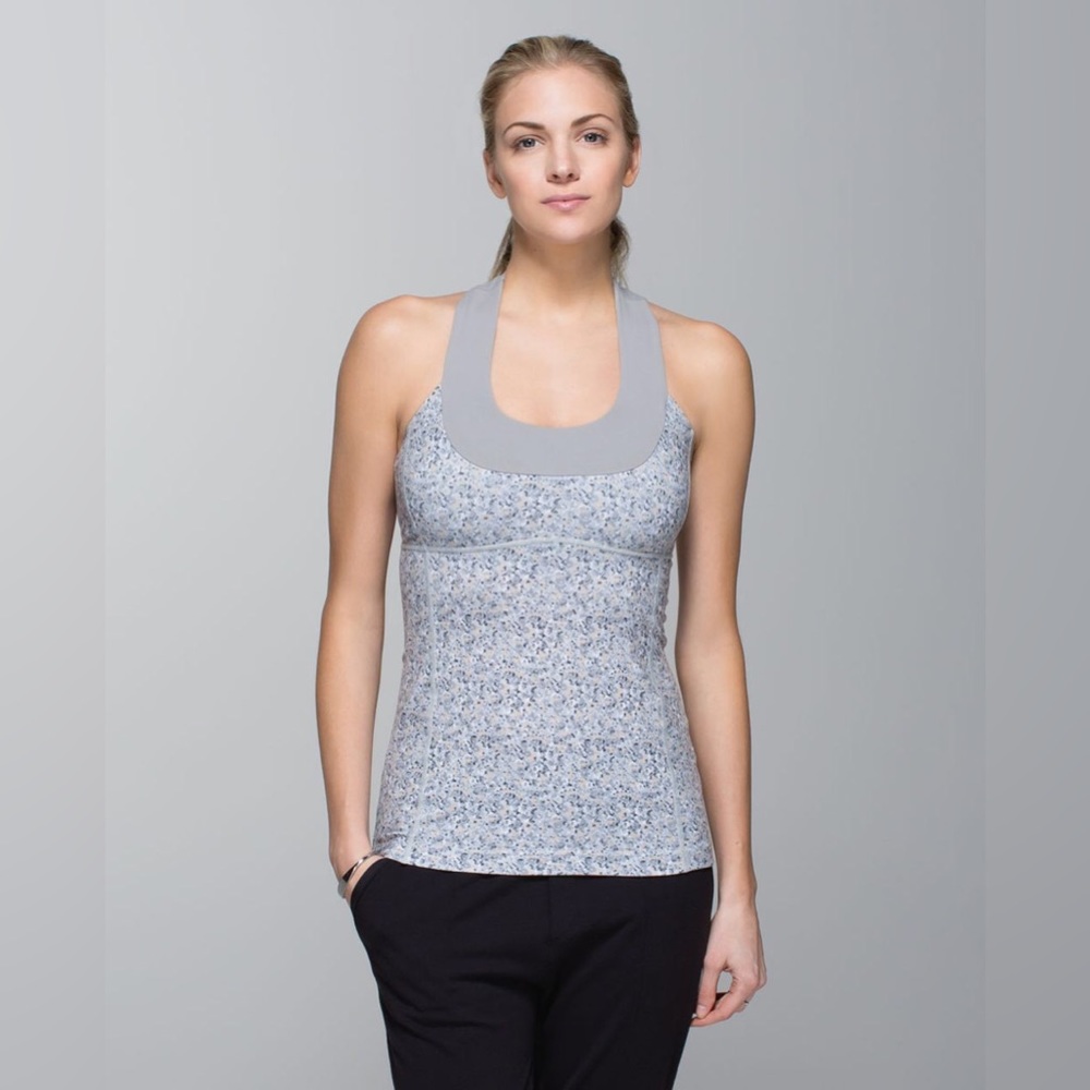 🍋 Lululemon Scoop Neck Tank in Petite Fleur Silver Spoon Ambient Grey